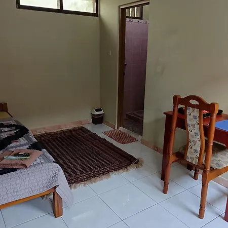 Kost Omaya
